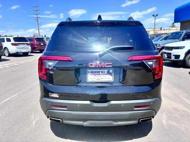 2023 GMC Acadia SLT