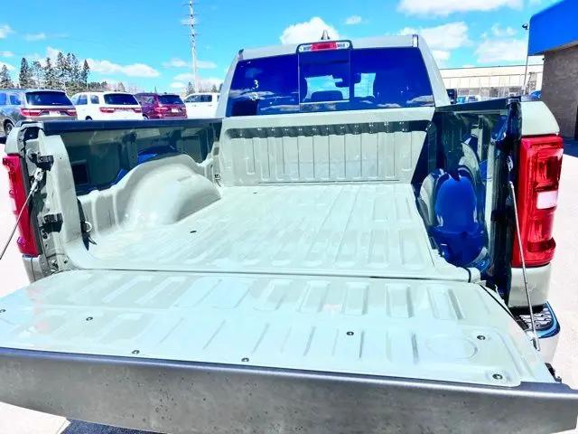 2026 Ram 1500 Big Horn Crew Cab 4x4 6'4" Box
