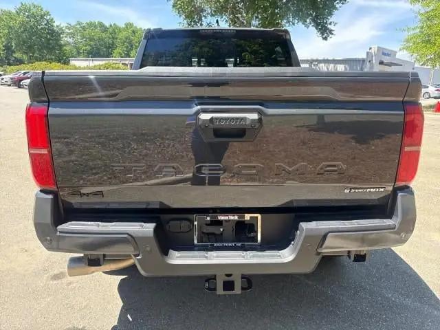 2025 Toyota Tacoma TRD Sport 4WD
