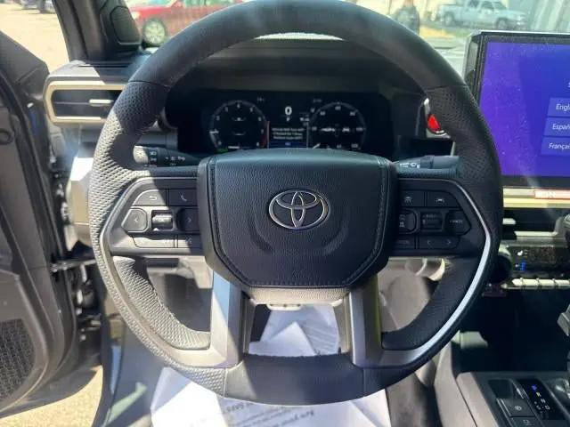 2025 Toyota Tacoma TRD Sport 4WD