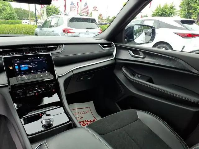 2025 Jeep Grand Cherokee L Altitude X 4x4