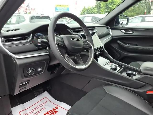 2025 Jeep Grand Cherokee L Altitude X 4x4