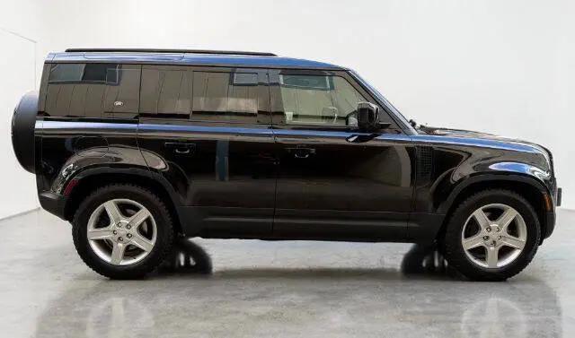 2020 Land Rover Defender 110 First Edition
