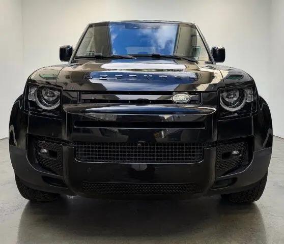 2020 Land Rover Defender 110 First Edition