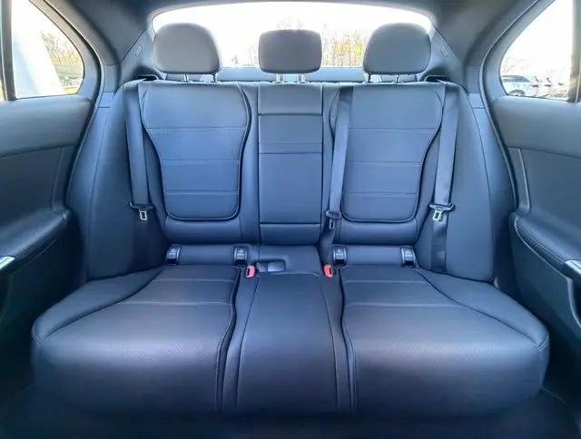 2026 Mercedes-Benz C-CLASS C 300 C 300