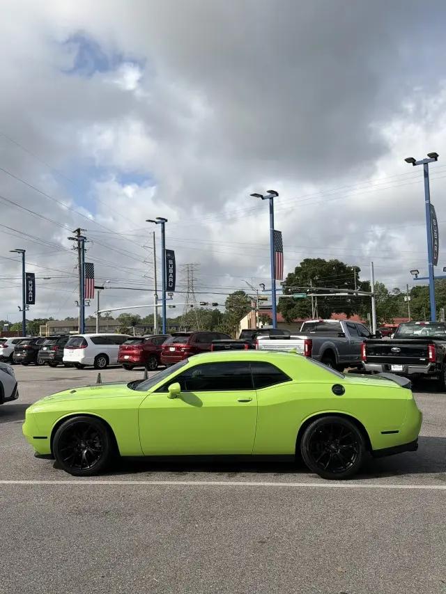 2023 Dodge Challenger SXT