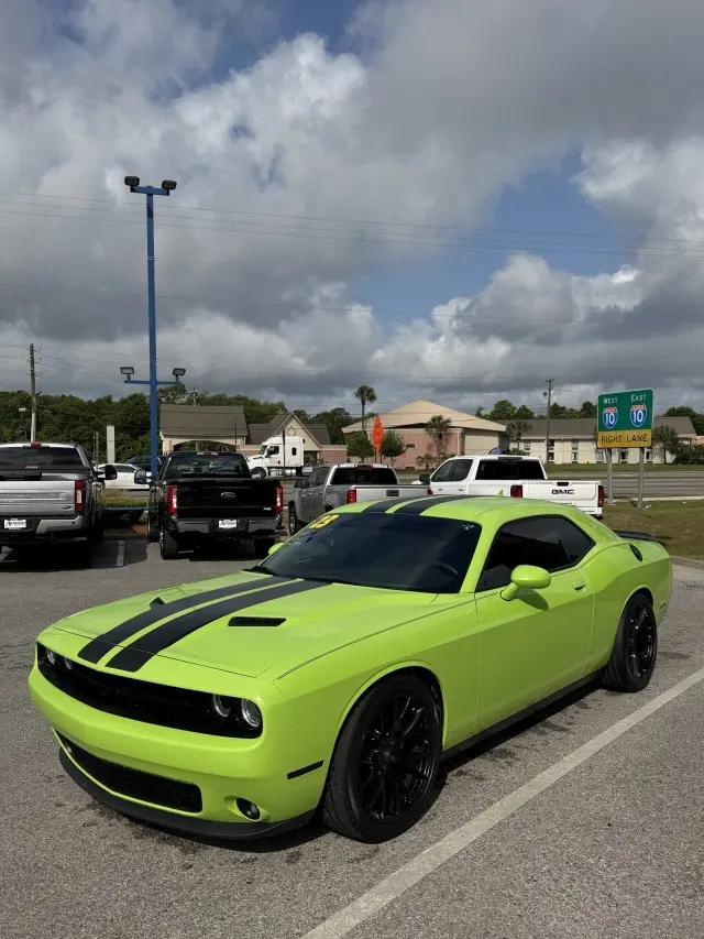 2023 Dodge Challenger SXT