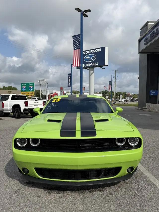 2023 Dodge Challenger SXT