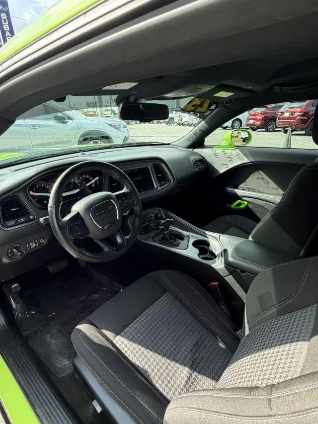 2023 Dodge Challenger SXT