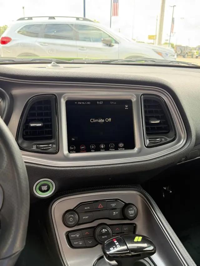 2023 Dodge Challenger SXT