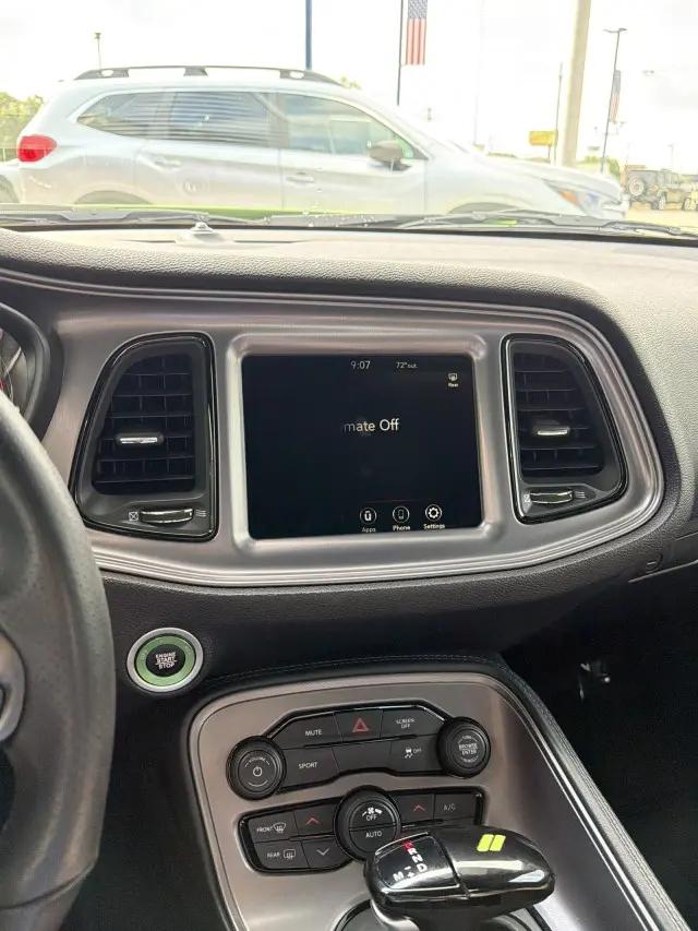 2023 Dodge Challenger SXT