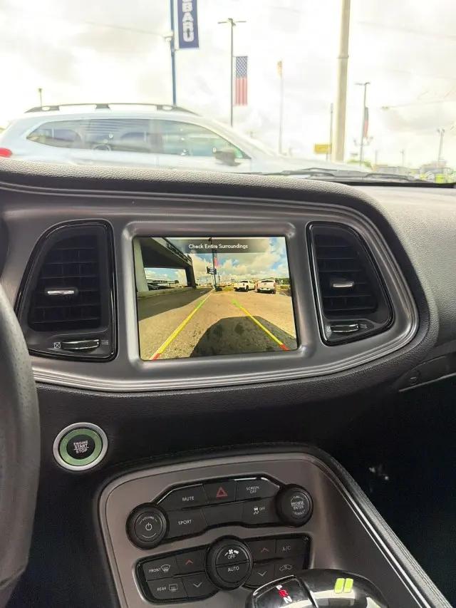 2023 Dodge Challenger SXT