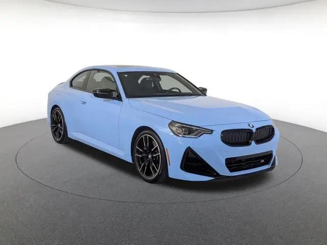 2025 BMW M240 i