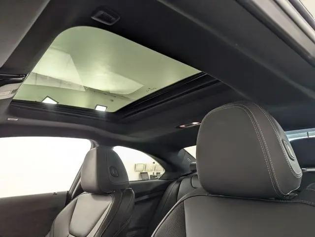 2025 BMW M240 i