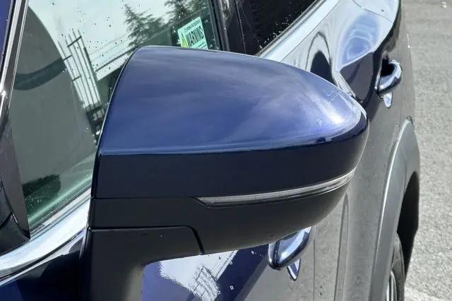 2023 Nissan Pathfinder Platinum FWD