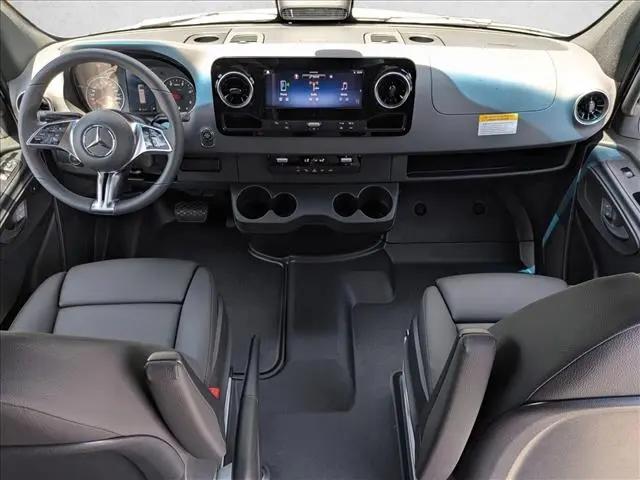 2026 Mercedes-Benz Sprinter 2500 High Roof 4-Cyl Diesel HO