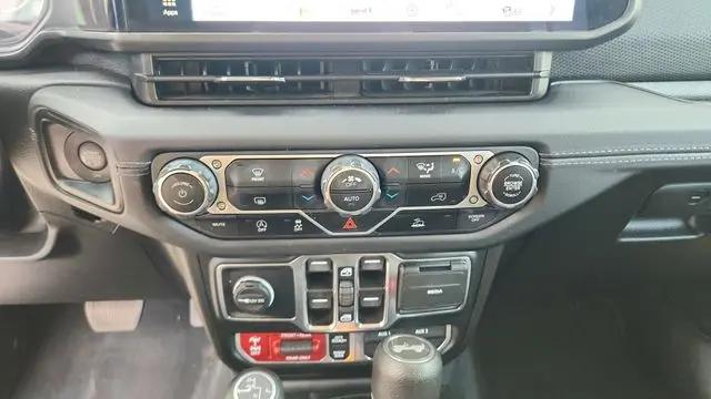 2024 Jeep Wrangler 4-Door Rubicon 4x4