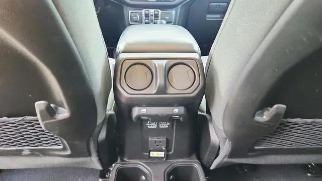 2024 Jeep Wrangler 4-Door Rubicon 4x4