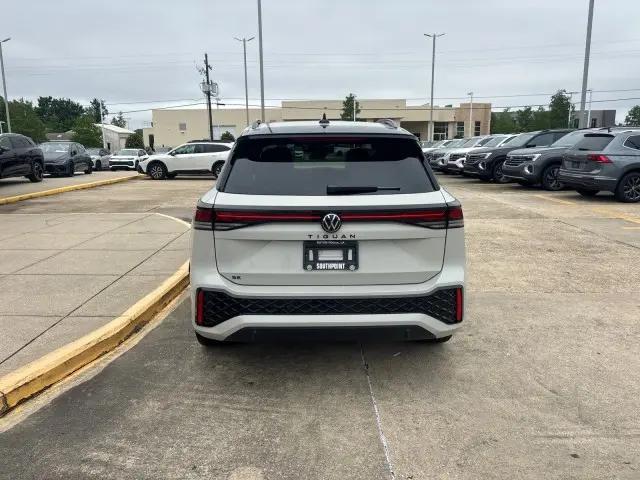 2026 Volkswagen Tiguan SE R-Line Black