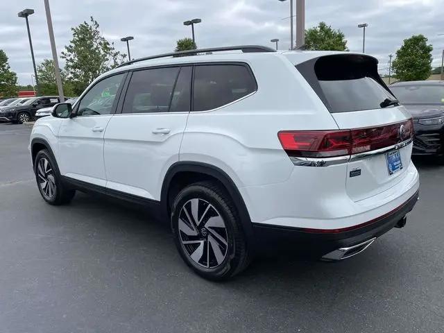 2026 Volkswagen Atlas SE with Technology
