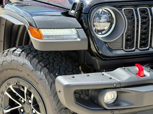 2025 Jeep Wrangler 4-Door Recon 4x4