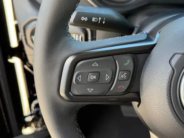 2025 Jeep Wrangler 4-Door Recon 4x4