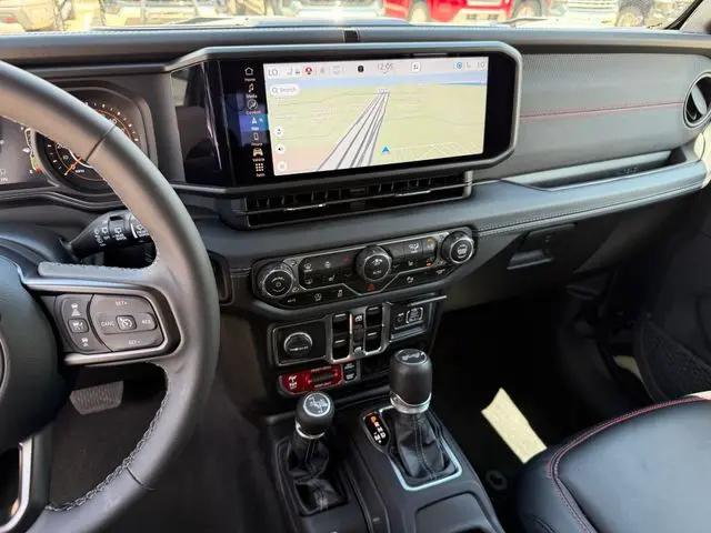 2025 Jeep Wrangler 4-Door Recon 4x4