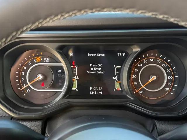 2025 Jeep Wrangler 4-Door Recon 4x4