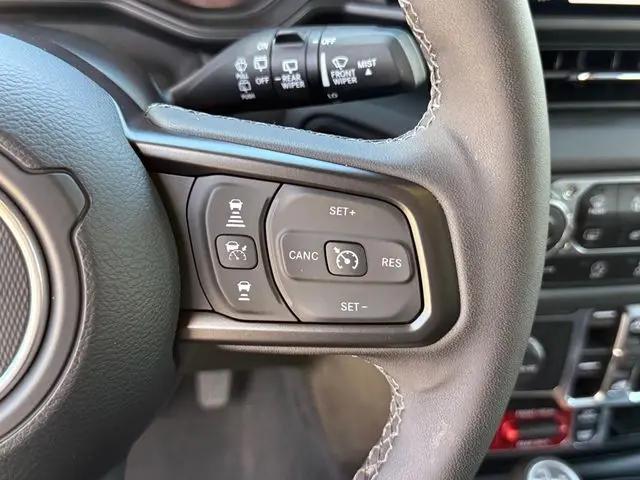 2025 Jeep Wrangler 4-Door Recon 4x4