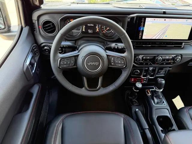 2025 Jeep Wrangler 4-Door Recon 4x4