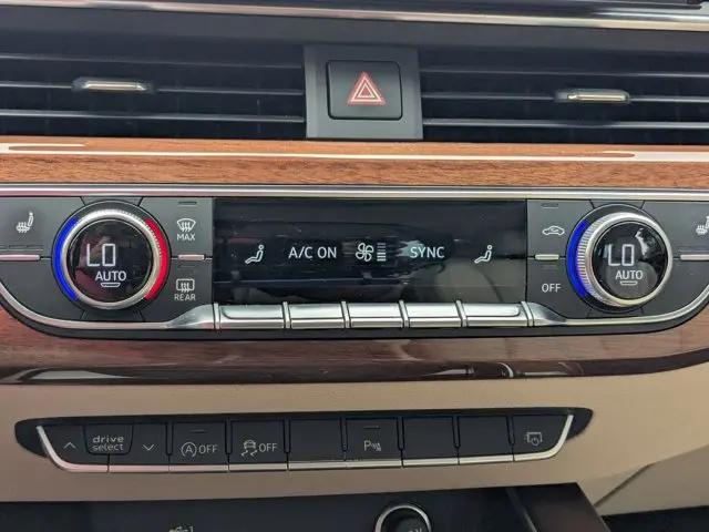 2022 Audi A4 Premium 40 TFSI quattro S tronic