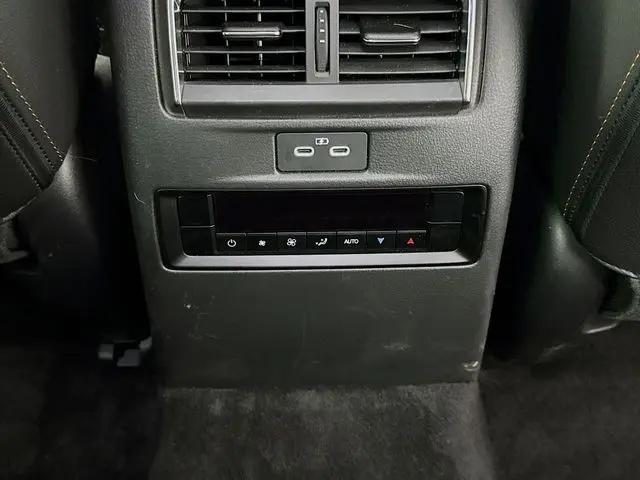 2024 Mazda X-90 3.3 Turbo Preferred