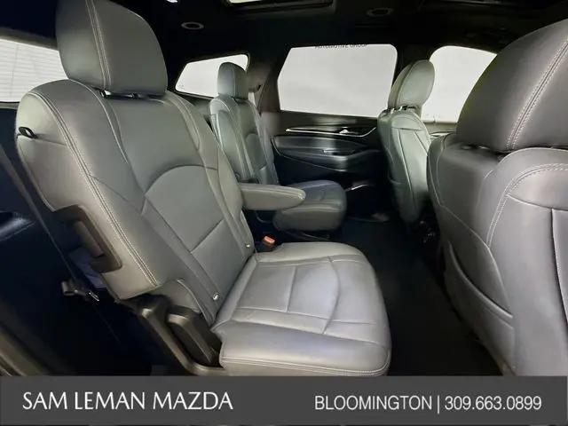 2022 Buick Enclave AWD Essence