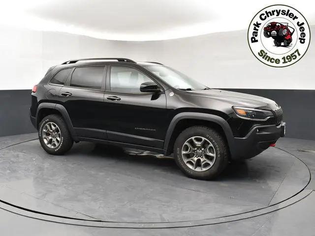 2022 Jeep Cherokee Trailhawk 4x4 for sale in Burnsville, MN