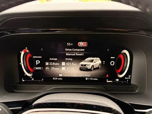2026 Nissan Pathfinder SL