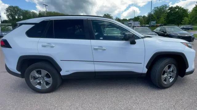2025 Toyota RAV4 Hybrid LE