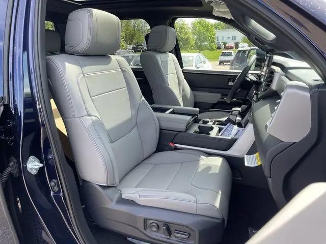 2026 Toyota Tundra Limited CrewMax 5.5' Bed
