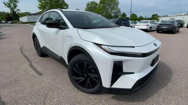 2026 Toyota C-HR SE