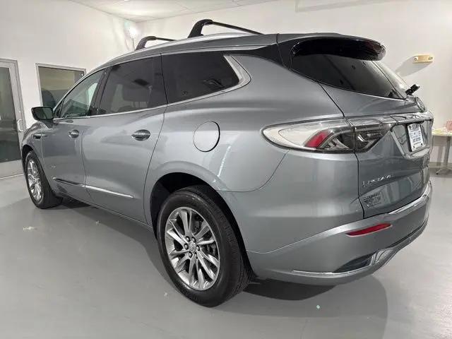 2023 Buick Enclave Avenir AWD