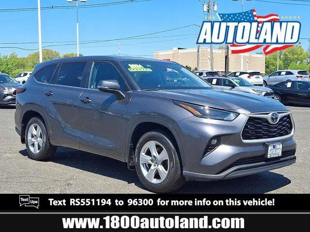 2024 Toyota Highlander LE for sale in Springfield Township, NJ