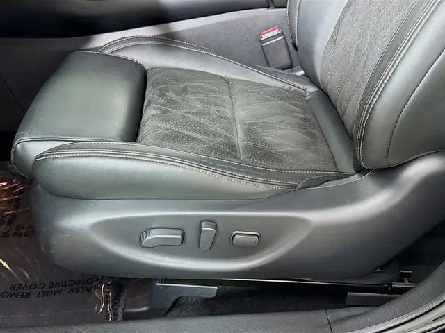 2021 Nissan Maxima SR Xtronic CVT