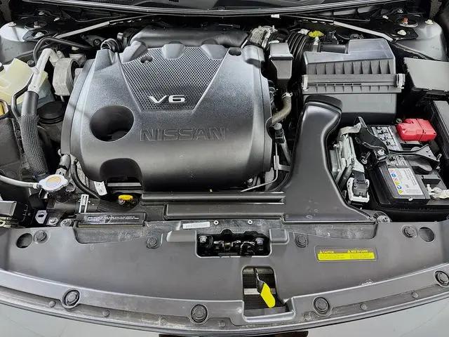 2021 Nissan Maxima SR Xtronic CVT