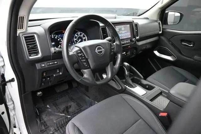 2024 Nissan Frontier Crew Cab SV 4x4