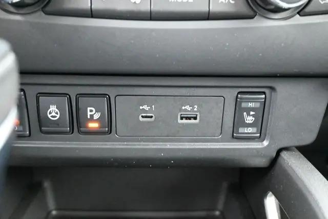 2024 Nissan Frontier Crew Cab SV 4x4