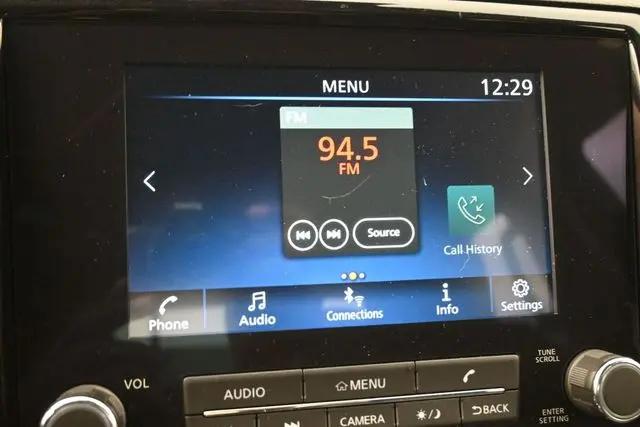 2024 Nissan Frontier Crew Cab SV 4x4