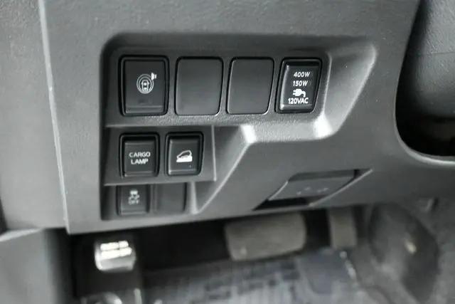 2024 Nissan Frontier Crew Cab SV 4x4