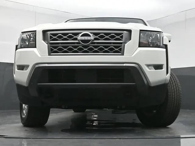 2024 Nissan Frontier Crew Cab SV 4x4