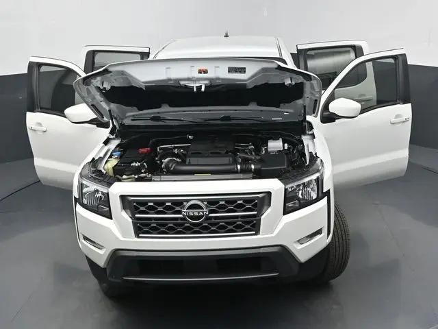 2024 Nissan Frontier Crew Cab SV 4x4