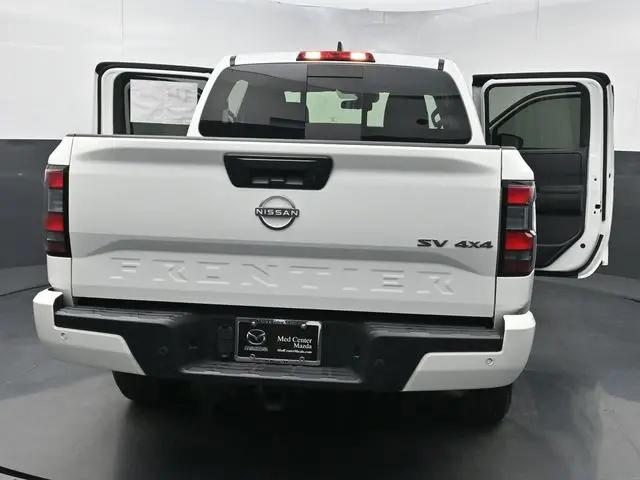 2024 Nissan Frontier Crew Cab SV 4x4