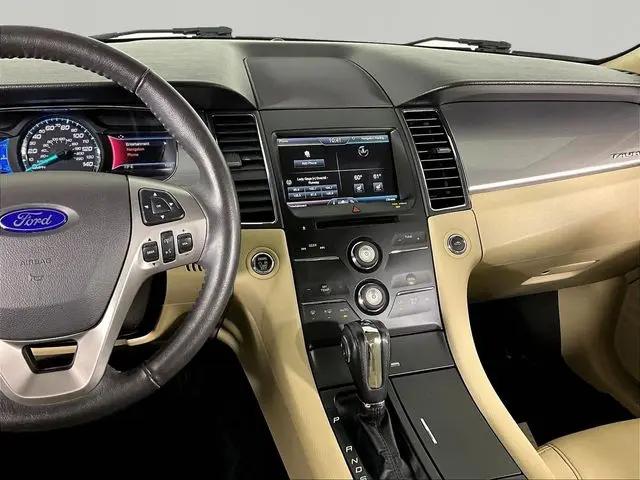 2015 Ford Taurus SEL